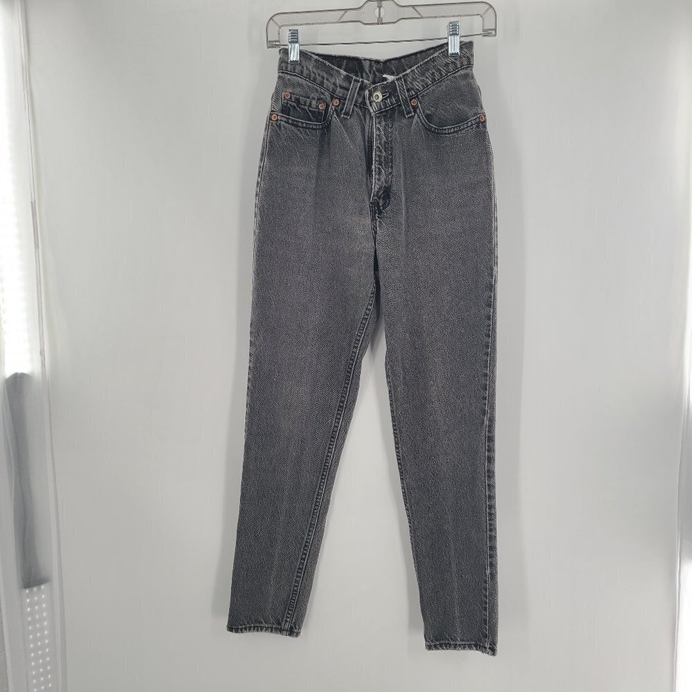 Levis RARE 13512 0260 Vintage Jeans Womens 5 Short Black Denim Taper made in USA